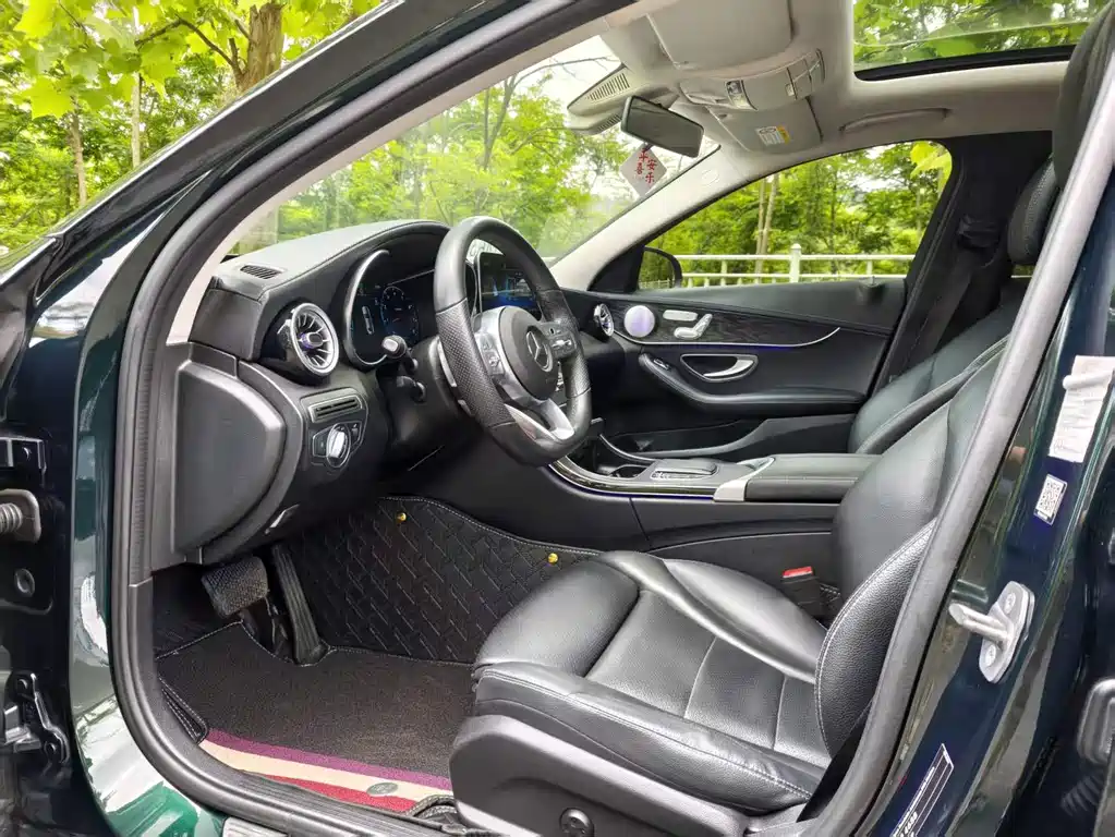 Mercedes-Benz C-Class 2020 — фото 6