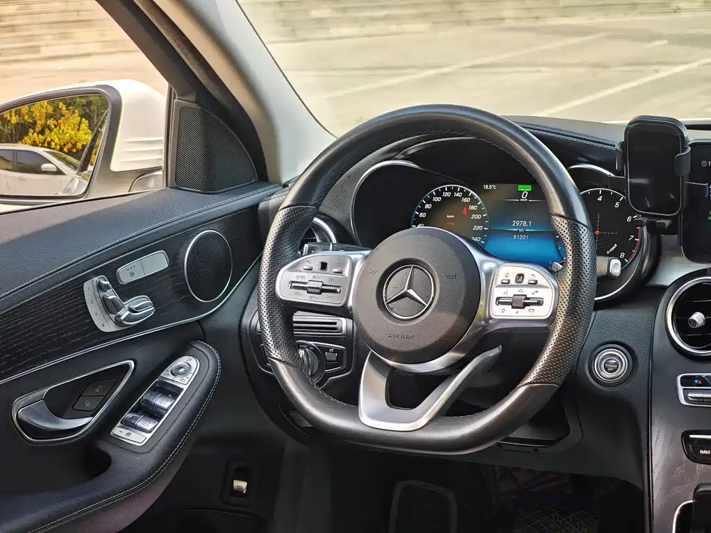 Mercedes-Benz C-Class 2021 — фото 11