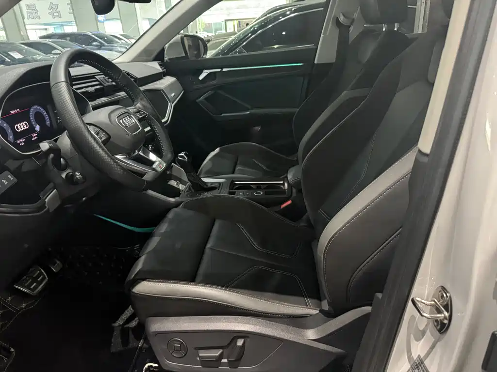 Audi Q3 Sportback 2021 — фото 7