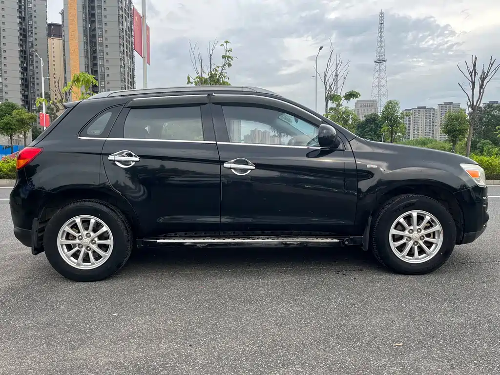 Mitsubishi ASX 2014