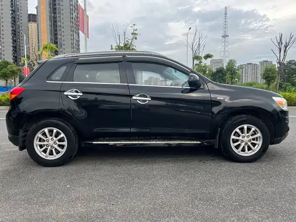 Mitsubishi Jinxuan ASX 2014