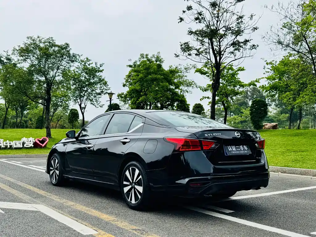 Nissan Teana 2019