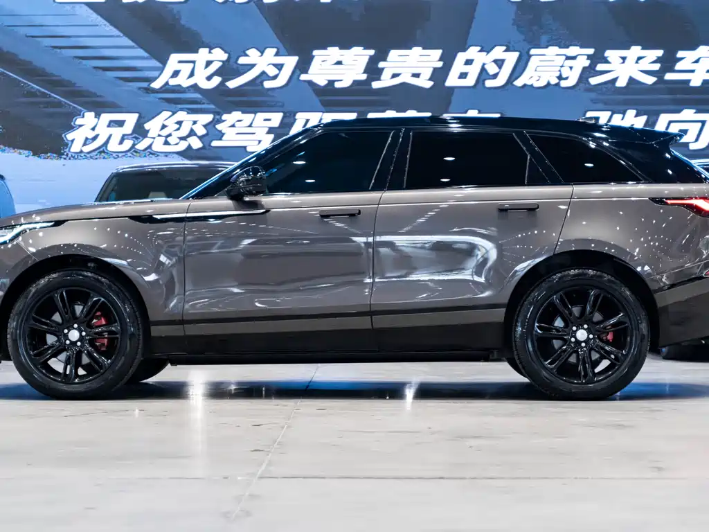 Land Rover Velar 2023 — фото 4