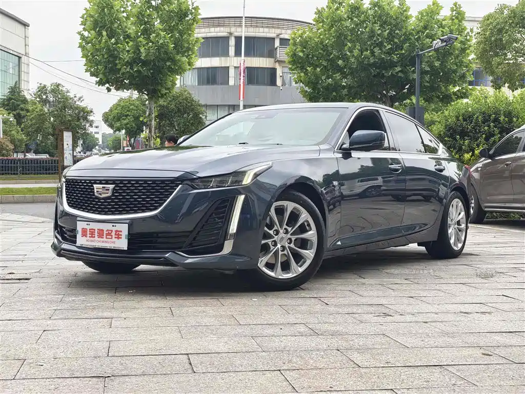 Cadillac CT5 2022 — фото 1