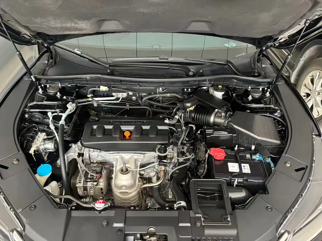 Honda Accord 2015 — фото 28