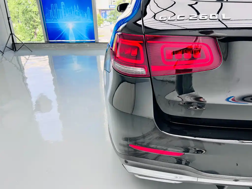 Mercedes-Benz GLC 2022 — фото 10