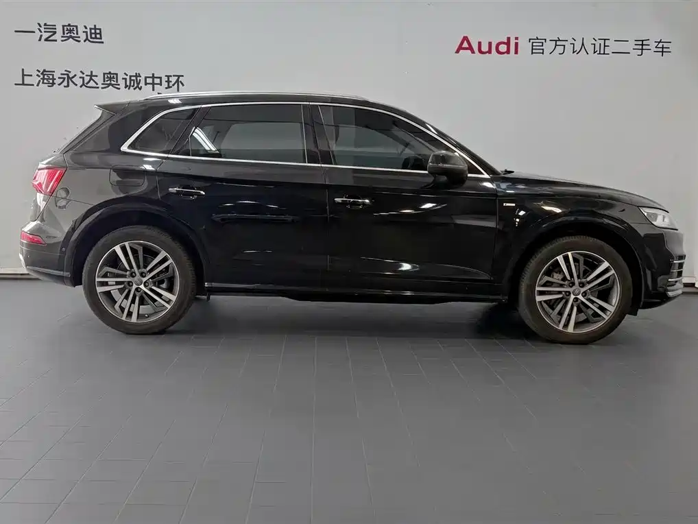 Audi Q5L 2020 — фото 3