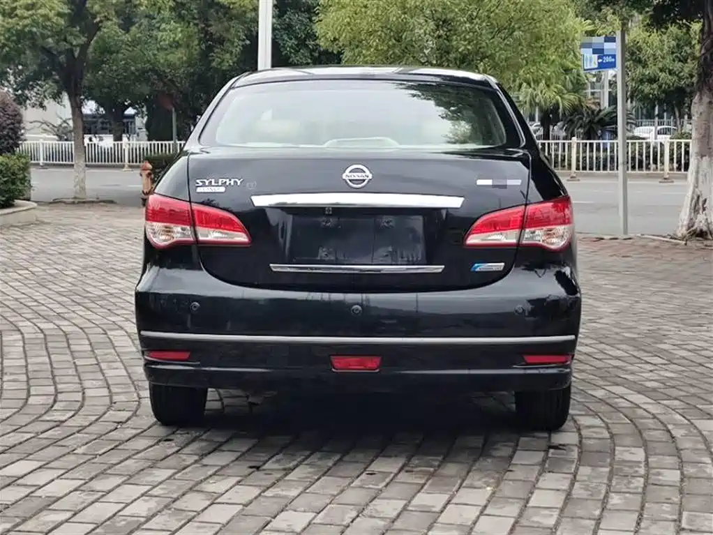 Nissan Sylphy 2018 — фото 8