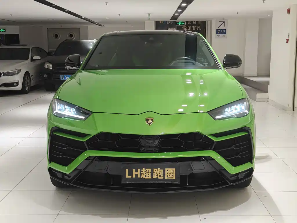 Lamborghini Urus 2021 — фото 2