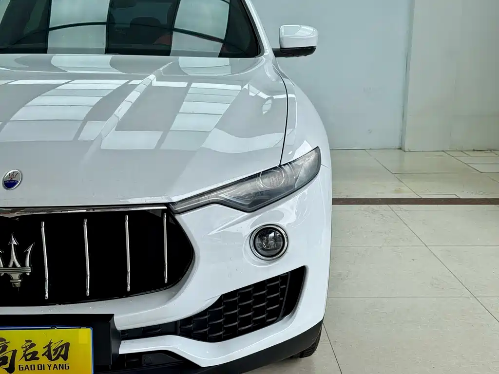 Maserati Levante 2018 — фото 4