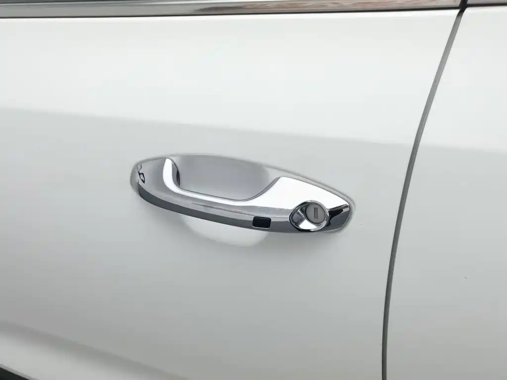 Kia KX CROSS 2019 — фото 18