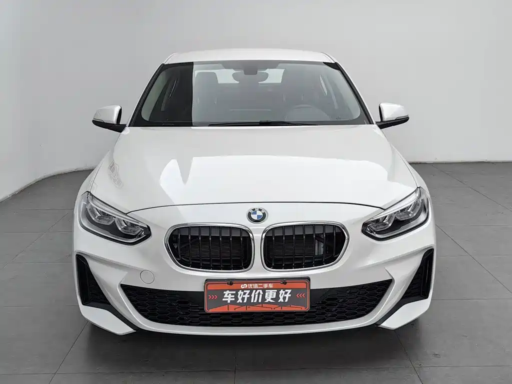 BMW 1 Series 2023