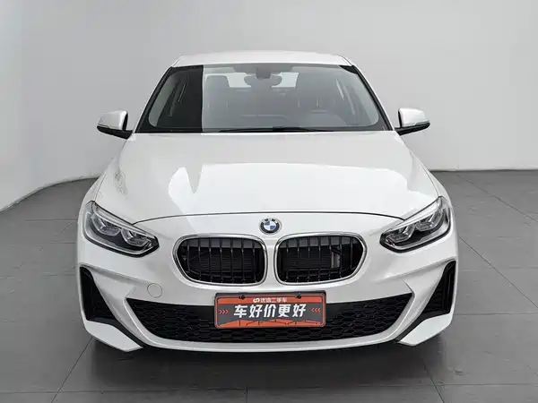 BMW 1 Series 2023