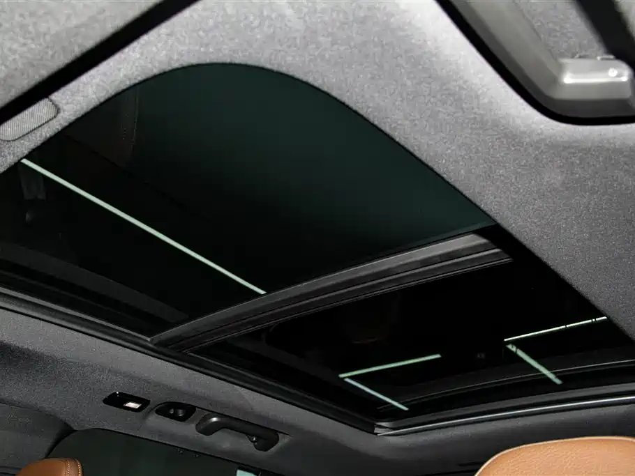 Volvo XC90 2023 — фото 29