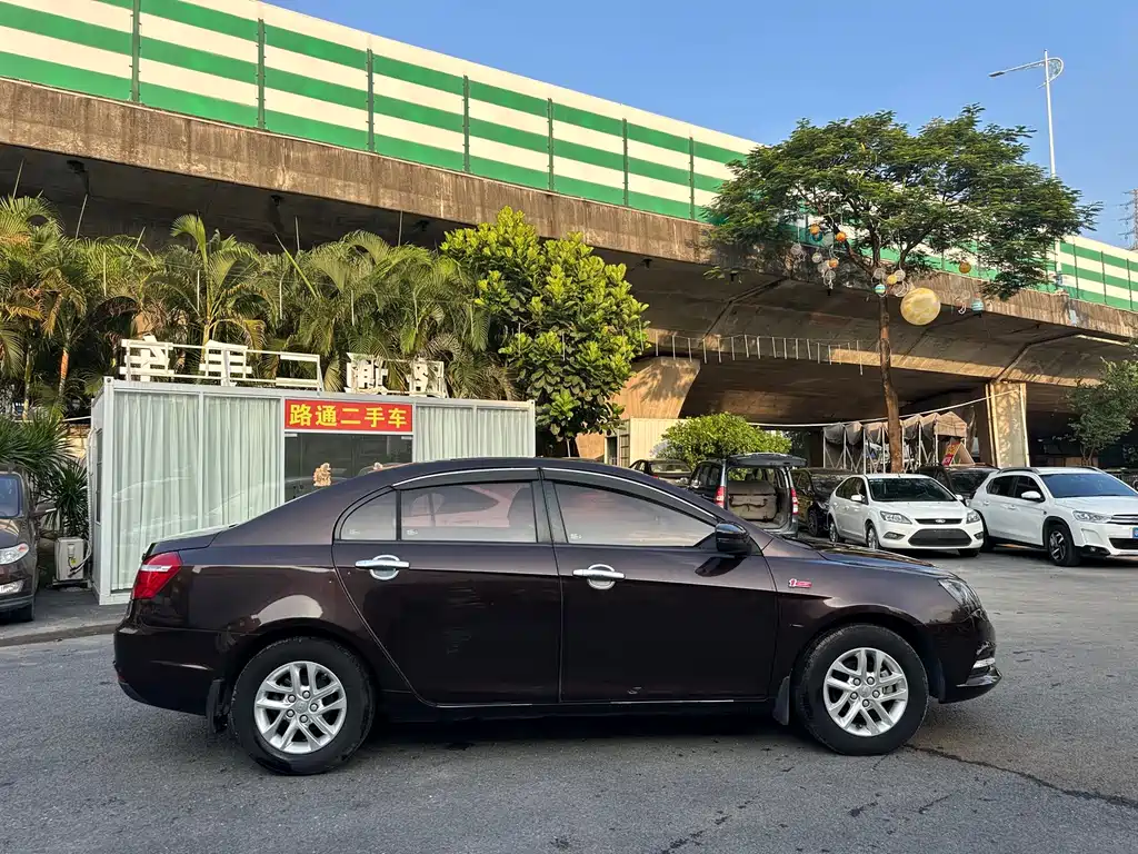 Geely Emgrand 2017