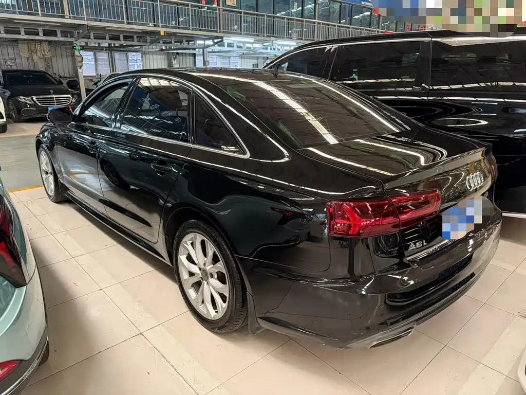 Audi A6L 2018 — фото 15