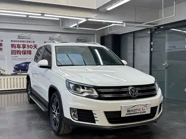 Volkswagen Tiguan 2015