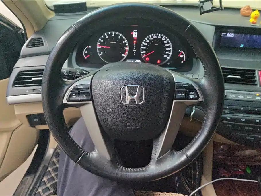 Honda Accord 2012 — фото 15