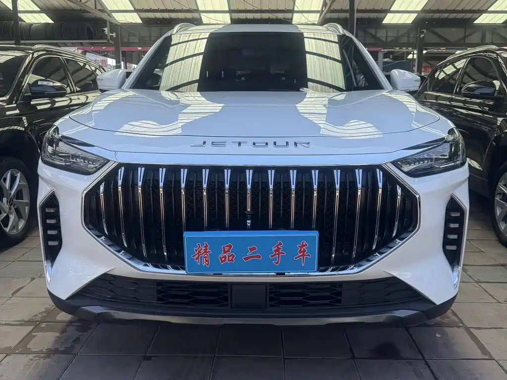 Jetour X70 PLUS 2023 — фото 2