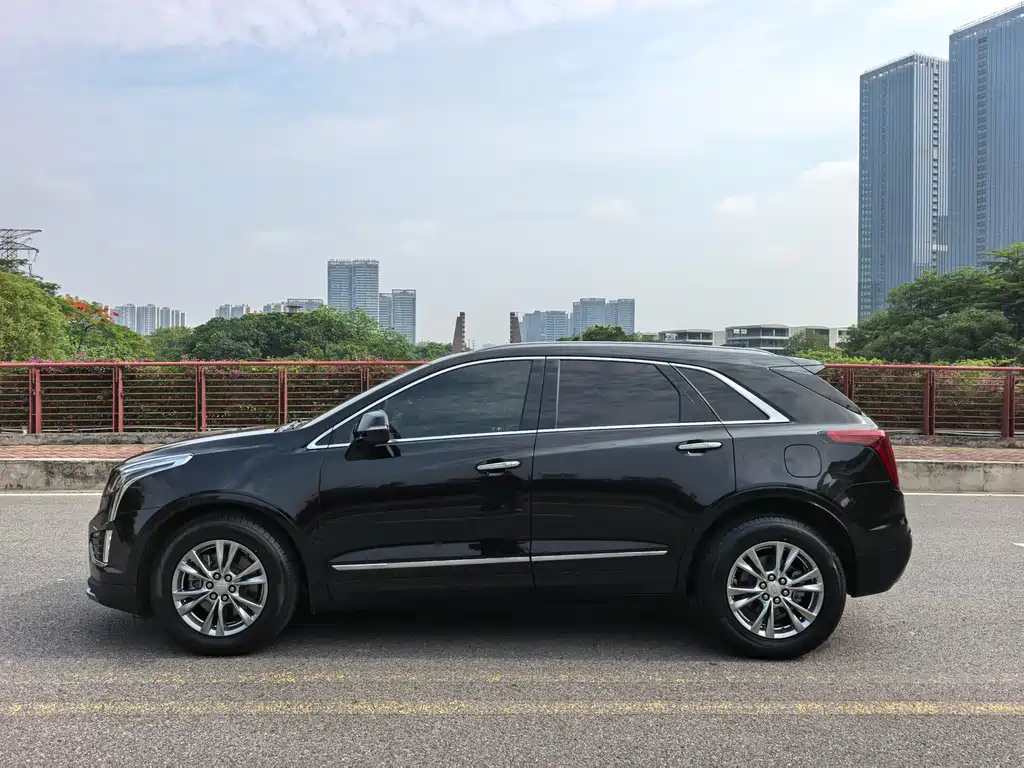 Cadillac XT5 2021 — фото 24