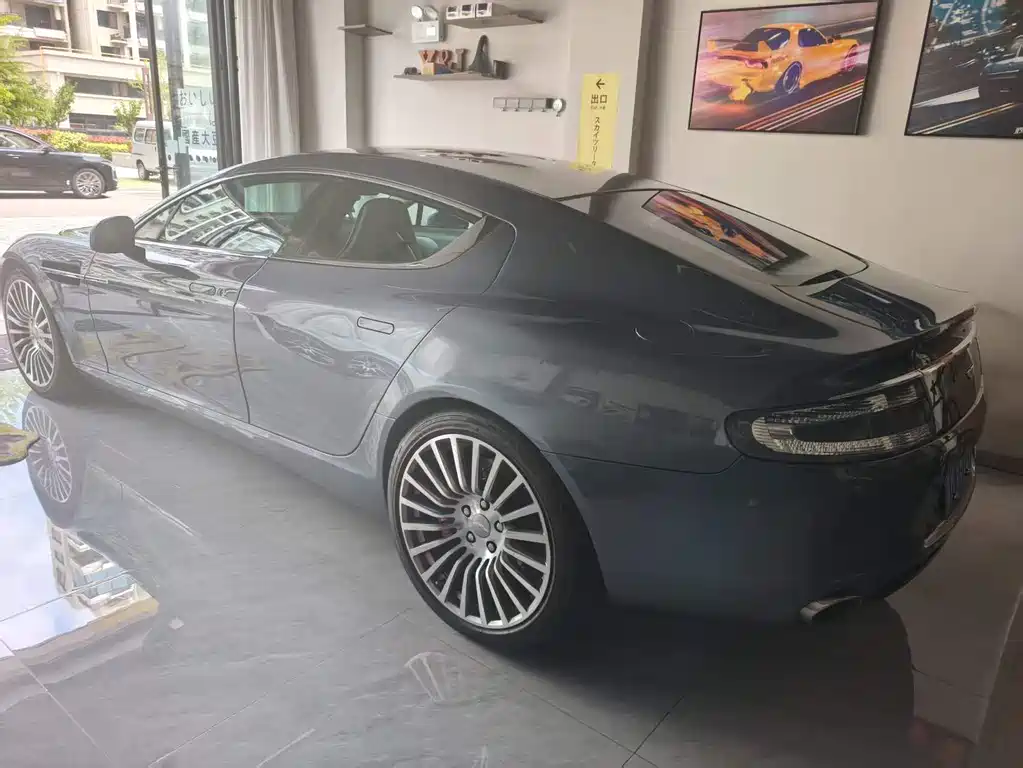 Aston Martin Rapide 2012 — фото 2