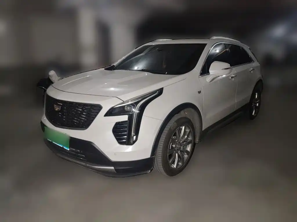 Cadillac XT4 2020 — фото 1