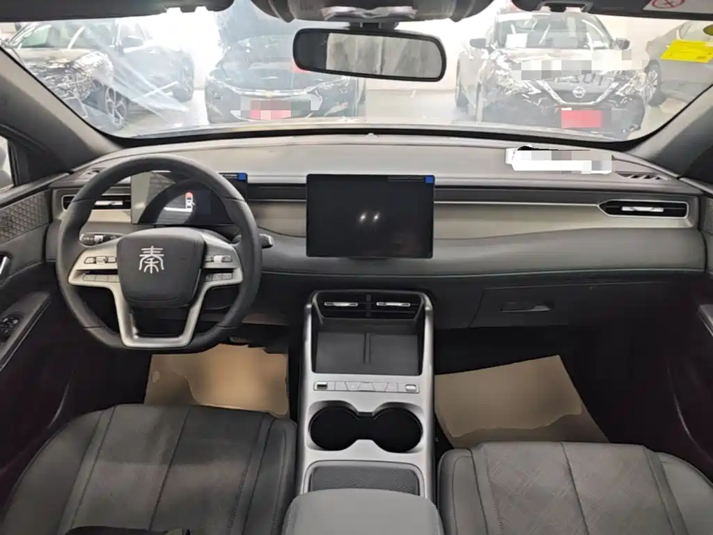 BYD Qin PLUS 2026 — фото 10
