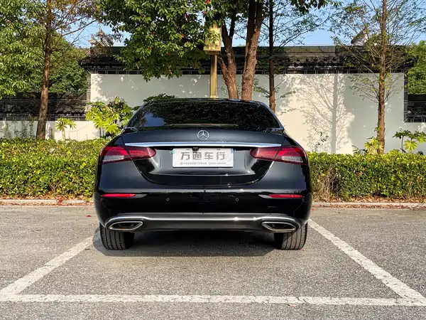 Mercedes-Benz E-Class 2021