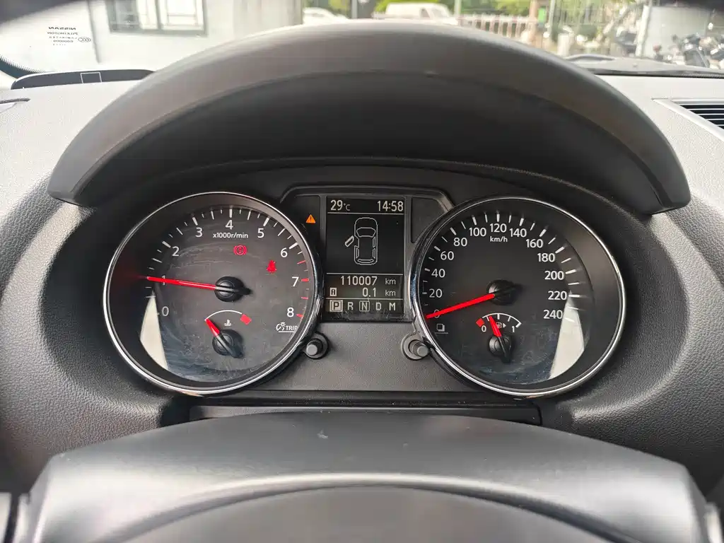 Nissan Qashqai 2013 — фото 12