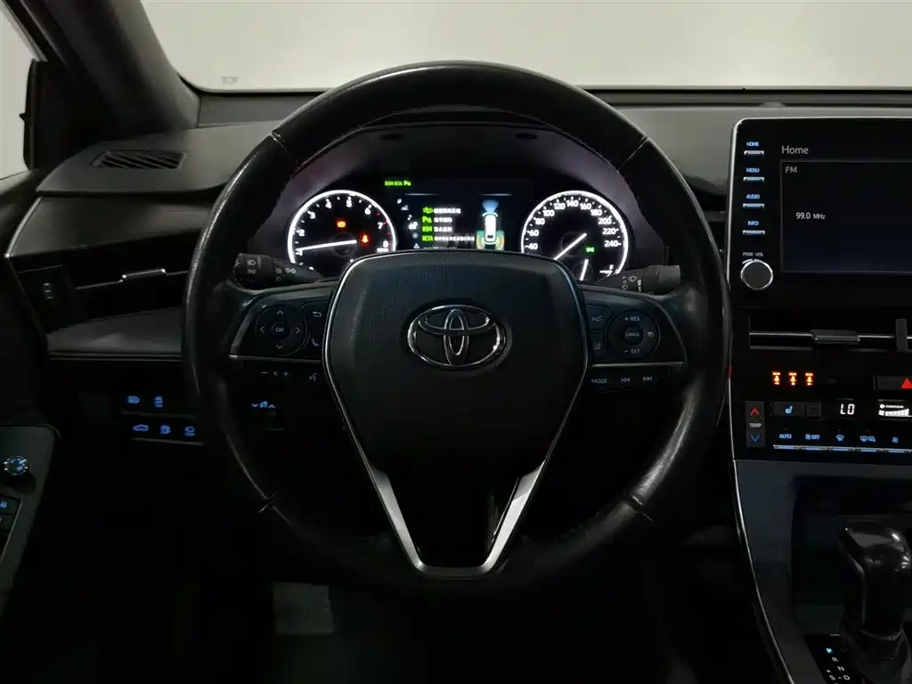 Toyota Avalon 2022 — фото 11