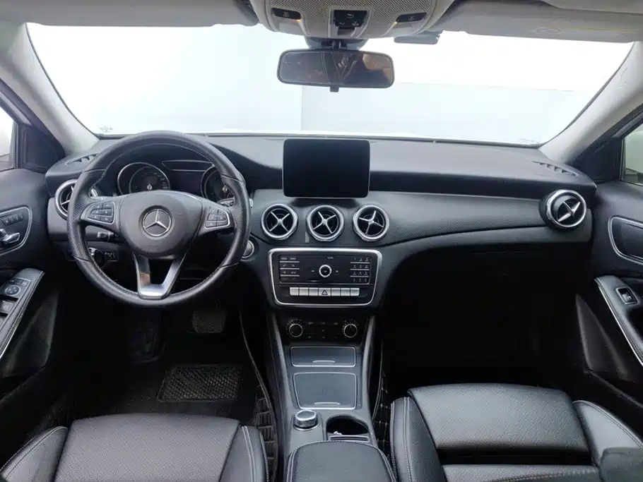Mercedes-Benz GLA 2019 — фото 12