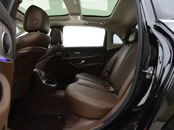 Mercedes-Benz E-Class 2023