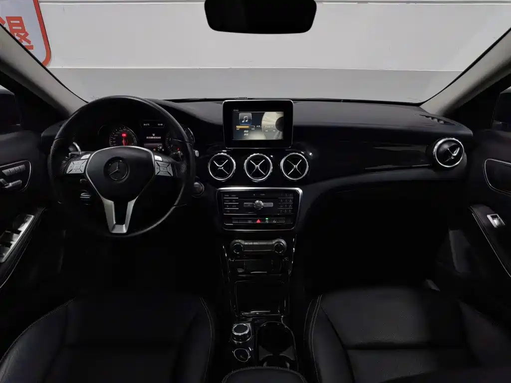 Mercedes-Benz GLA 2016 — фото 5