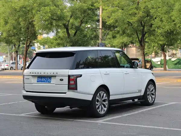 Land Rover Range Rover 2013