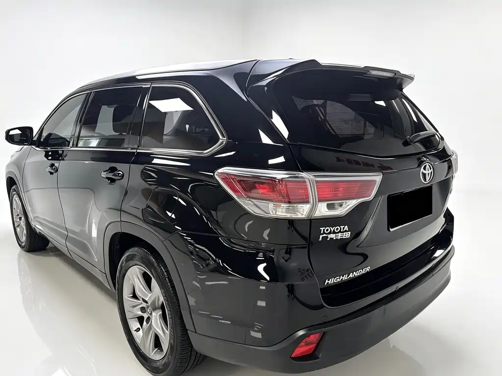 Toyota Highlander 2018 — фото 6