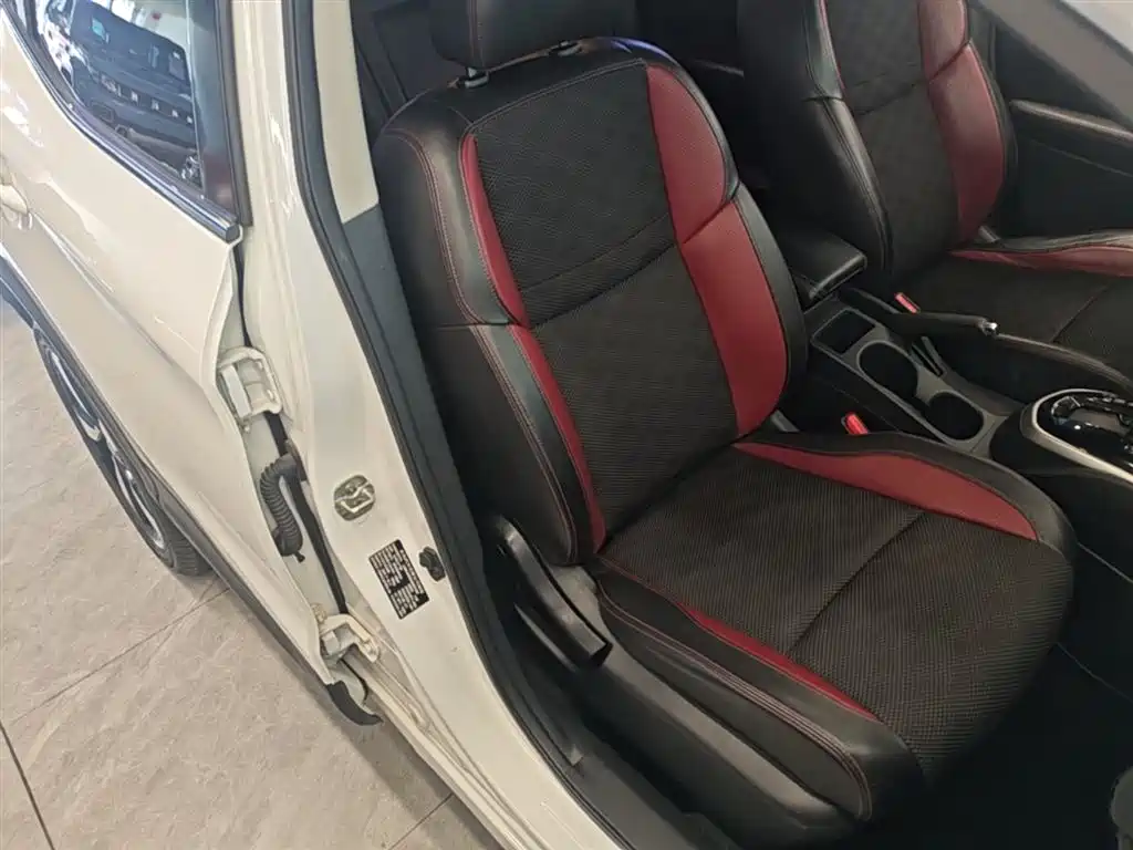 Nissan Qashqai 2018 — фото 25