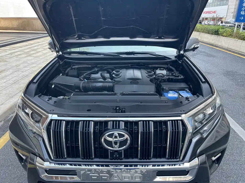 Toyota Prado 2019 — фото 9