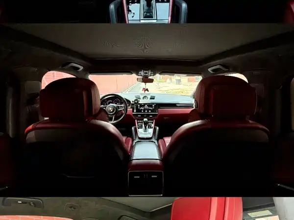 Porsche Cayenne 2019