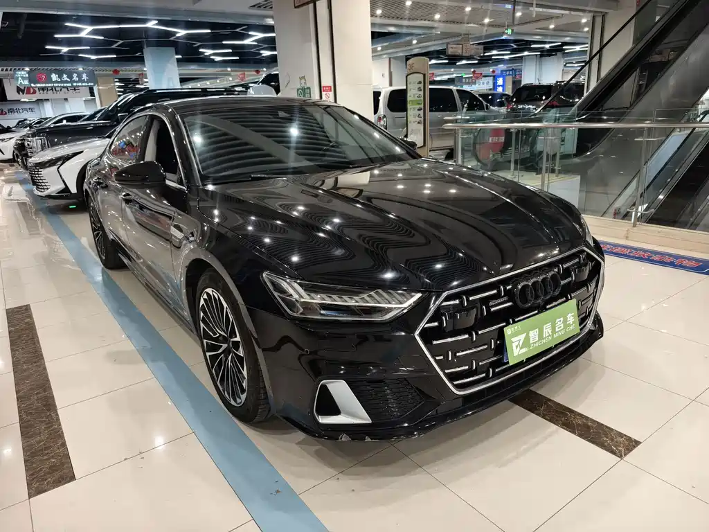 Audi A7L 2023 — фото 2