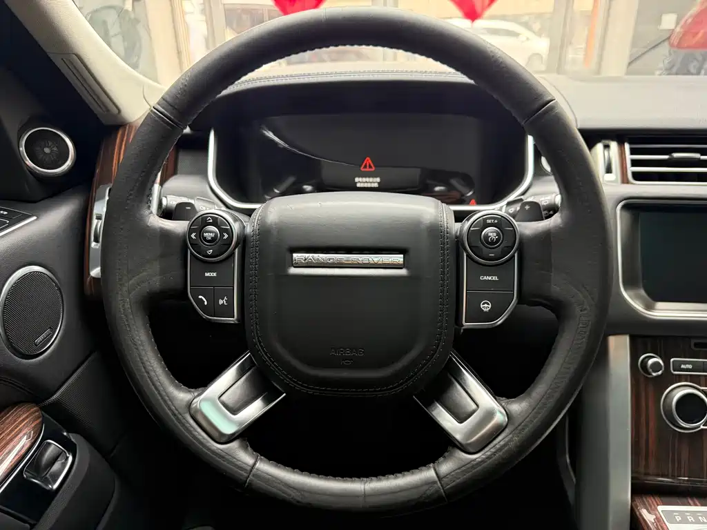 Land Rover Range Rover 2017 — фото 30