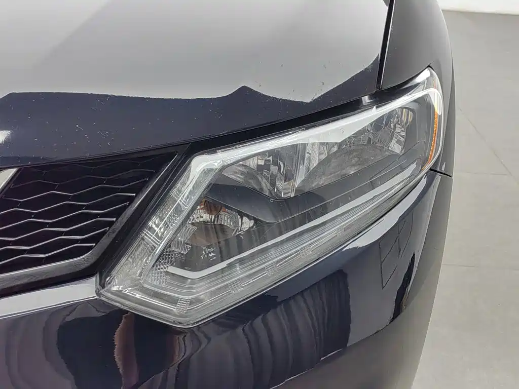 Nissan X-Trail 2015