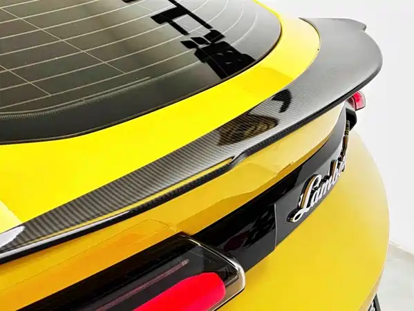 Lamborghini Urus 2021