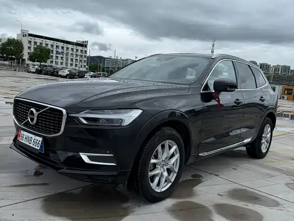 Volvo XC60 2021