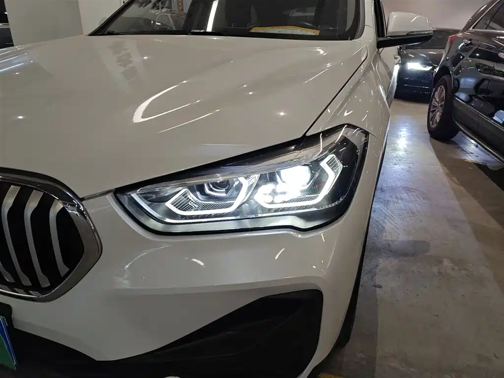 BMW X1 2022 — фото 18