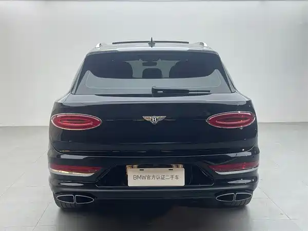 Bentley Bentayga 2024