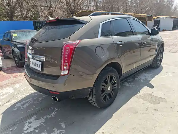 Cadillac SRX 2016