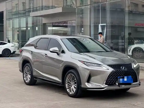 Lexus RX 2020