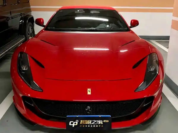 Ferrari 812 2019