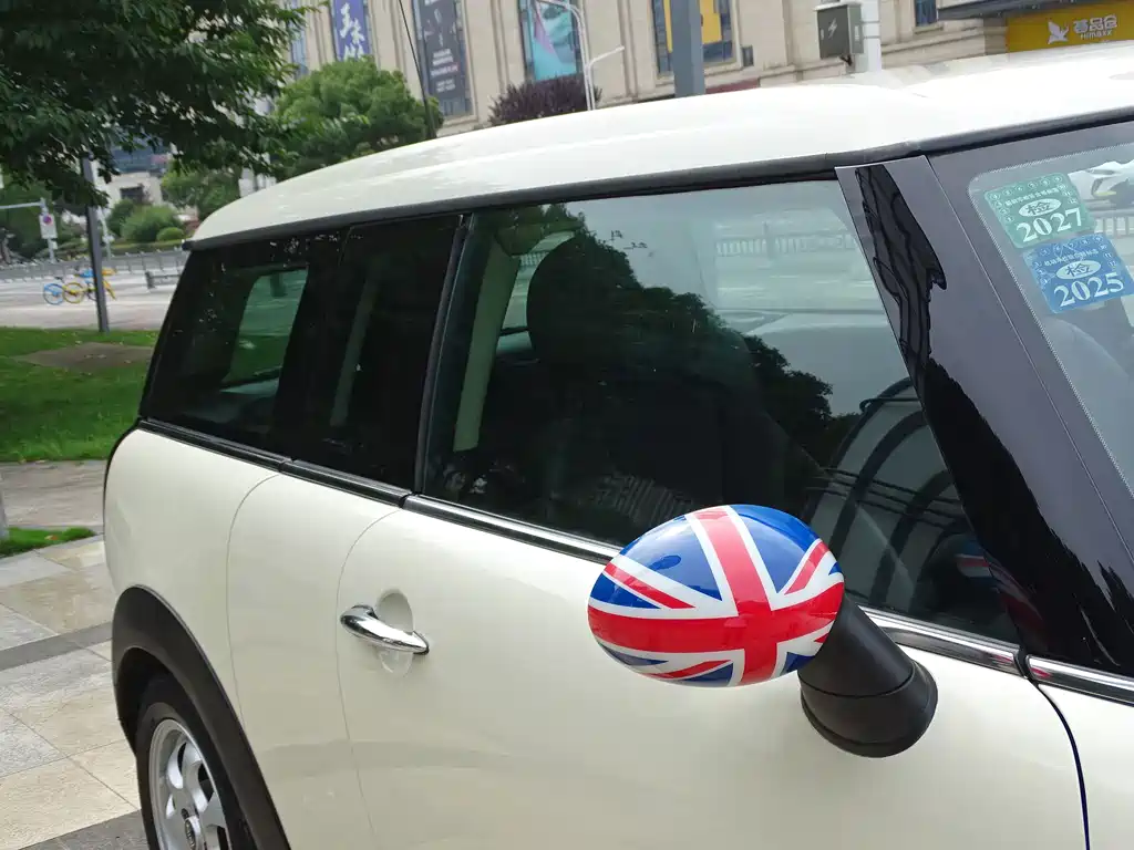MINI Clubman 2014 — фото 13