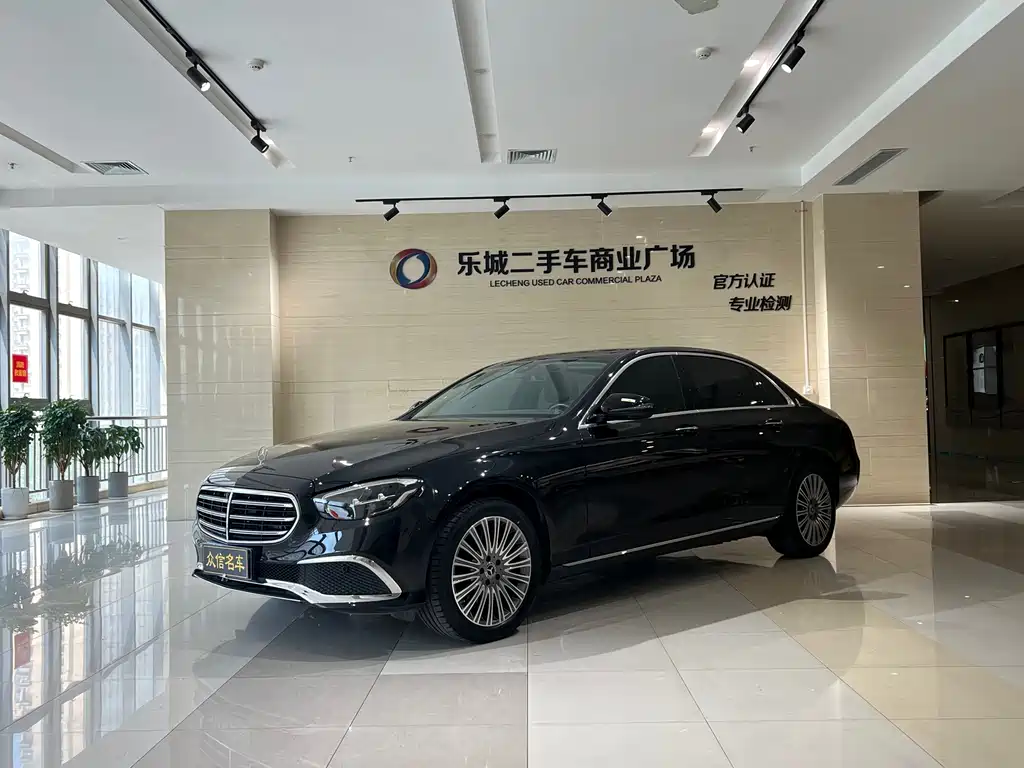 Mercedes-Benz E-Class 2023 — фото 1